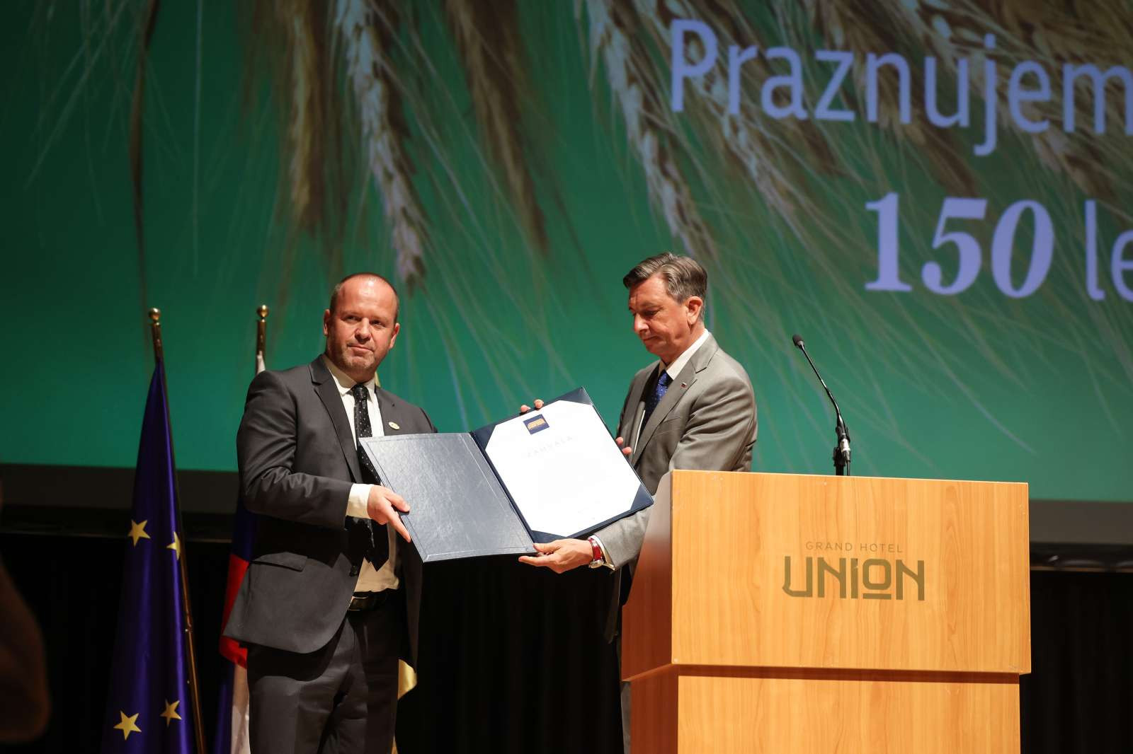 Praznovanje je počastil predsednik republike Borut Pahor, ki je Zadružni zvezi Slovenije ob 50 letnem jubileju za pomembno vlogo pri razvoju slovenskega podeželja in za skrb za povezovanje ljudi, ki s podeželjem živijo, izročil priznanje.