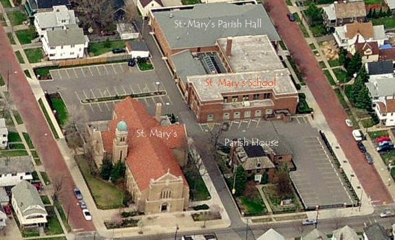 Cerkev Marije Vnebovzete v Clevelandu iz zraka