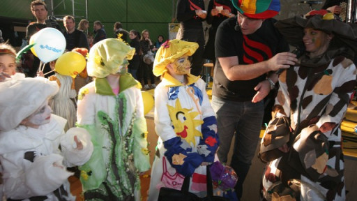 PSI 2010 Zmagovalna družinska maska