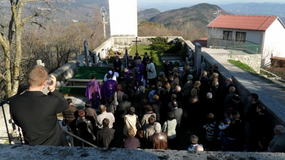 Pokopališce na Sveti Gori, kjer pok. Franc Lapanja čaka vstajenja