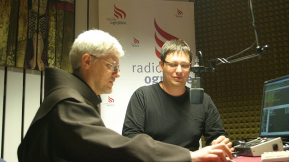 Med misijonskim pogovorom brata Mirana Špeliča in Matjaža Merljaka