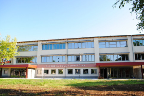 Glasbena šola v novi zgradbi