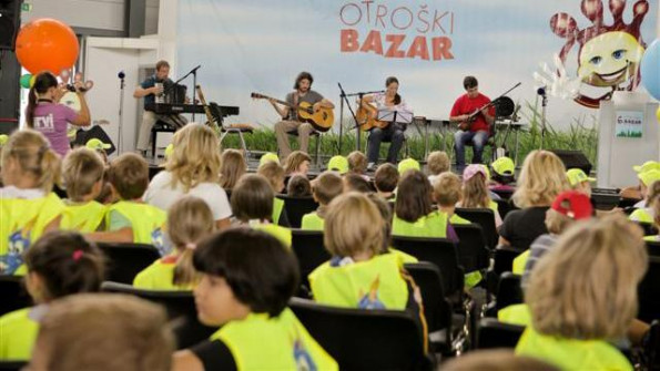 Otroški bazar 2011