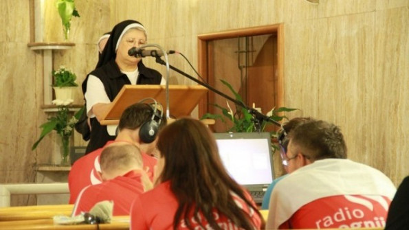 Molitev za mir pri šolskih sestrah v Trstu
