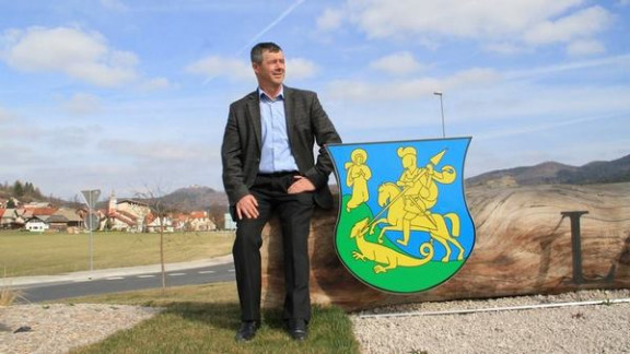 Župan Janez Komidar