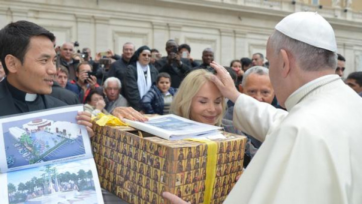 Papež obljubil obisk Svetih Višarij