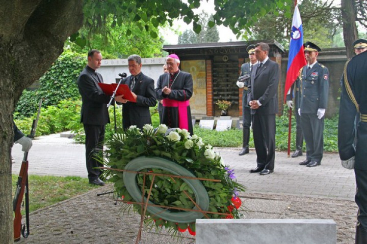 Nadškof Zore in predsednik Pahor