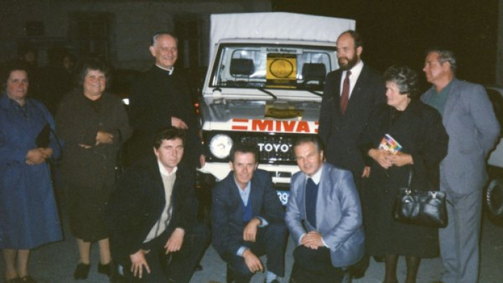Blagoslov prvega MIVA vozila v Rovtah, oktobra leta 1987