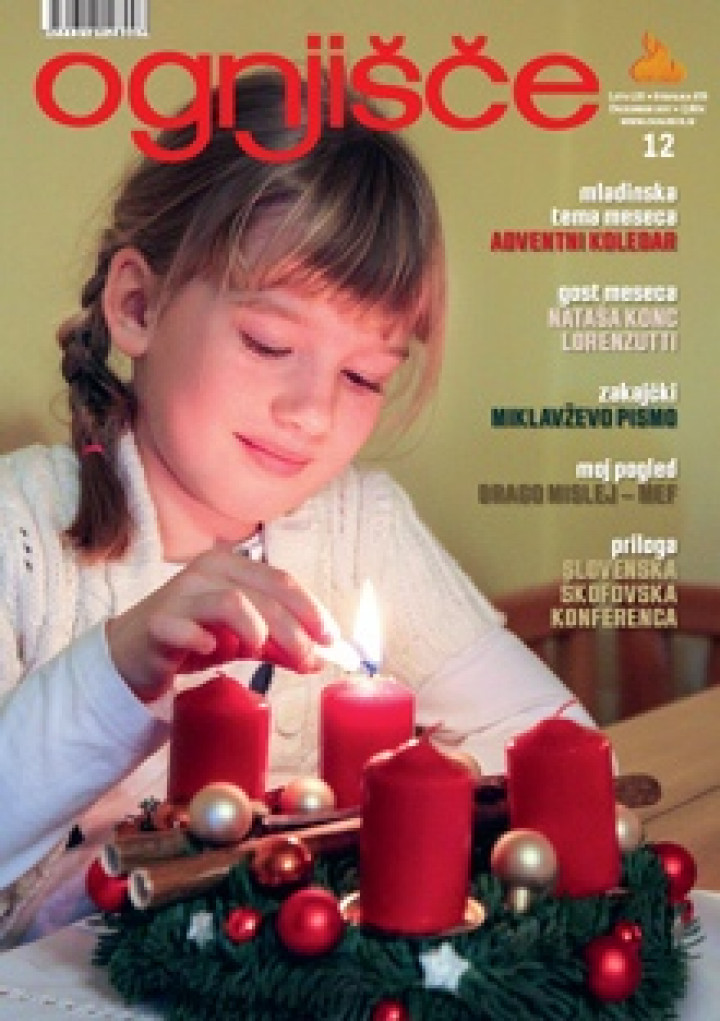 Revija Ognjišče, december 2017, naslovnica