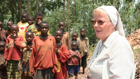 Stopimo skupaj za Burundi in Ruando Stopimo skupaj za Burundi in Ruando