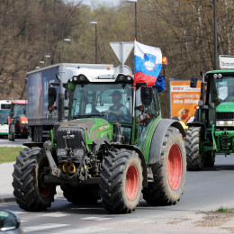 Opozorilni protest kmetov v Ljubljani. (photo: Daniel Novakovič/STA)