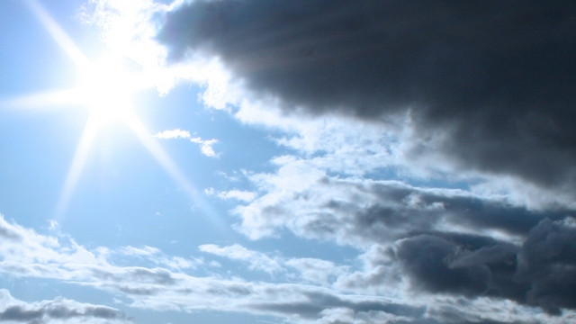 Sonce izza oblakov (foto: www.creativemyk.com)