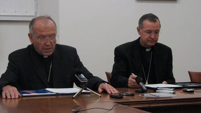 Ljubljanski nadškof Anton Stres in mariborski nadškof Marjan Turnšek (foto: ARO)