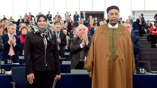 Podelitve sta se uspela udeležiti le Asma Mahfouz in Ahmed al Senusi (foto: Evropski parlament)