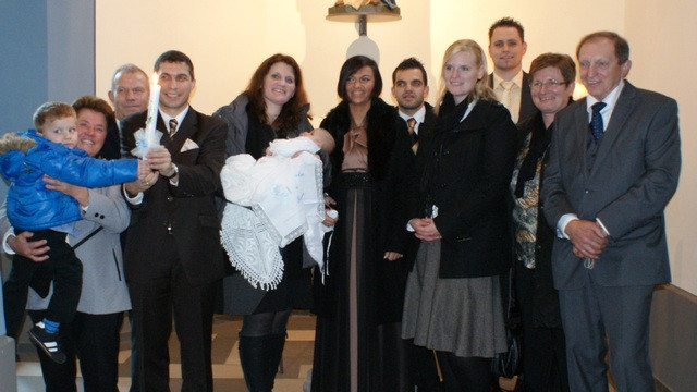 V Essnu krst Mateja Kopšeta (foto: Arhiv slovenske misije v Essnu)