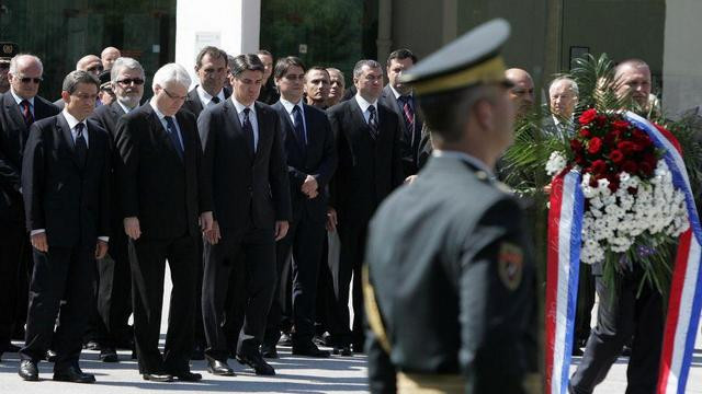 Predsednik Josipović na Teznem (foto: http://predsjednik.hr)