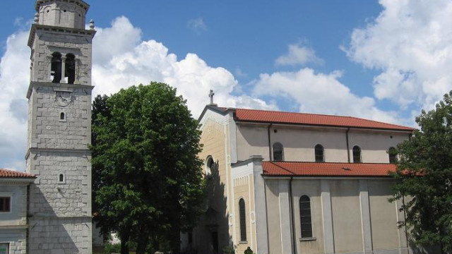 Župnijska cerkev sv. Martina v Sežani (foto: Wikipedia)