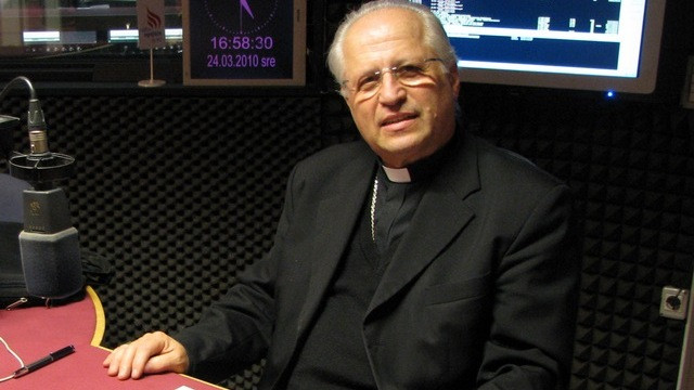 Škof Glavan v studiu RO (foto: ARO)