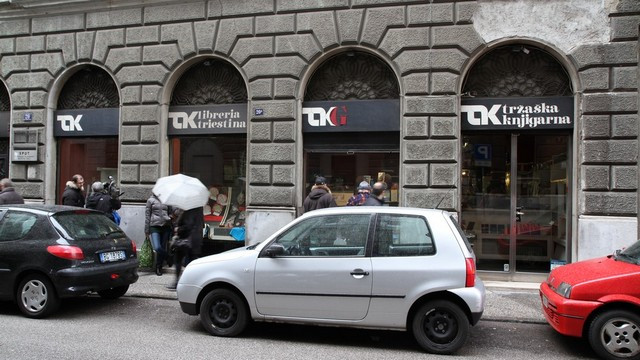 Tržaška knjigarna (foto: Slomedia.it)