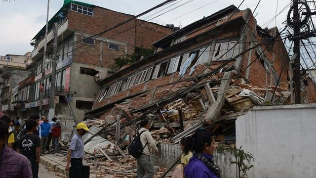 Potres v Nepalu (foto: Radio Vatikan)