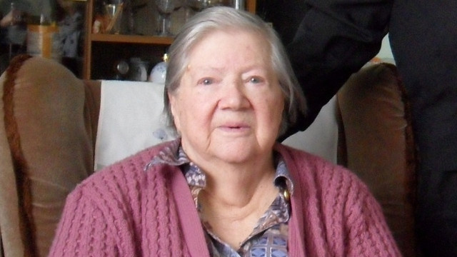 Olga Agier pri 94-ih letih (foto: Arhiv slovenske misije v Londonu)