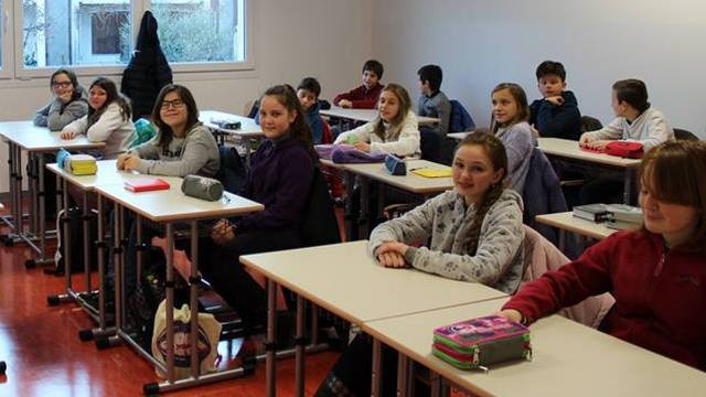 V Špetru veseli v novih šolskih prostorih (foto: www.dom.it)