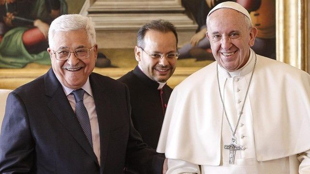 Srečanje papeža in palestinskega predsednika (foto: RV/EPA)