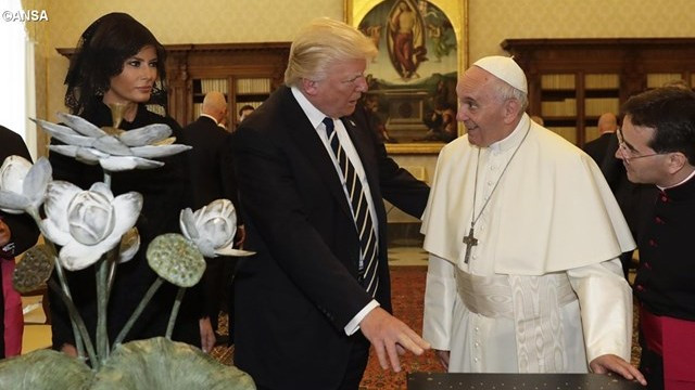Trump pri papežu (foto: Radio Vatikan)