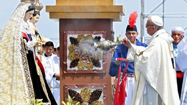 Papež je daroval mašo v kraju Iquique na severu Čila (foto: vaticannews.va)