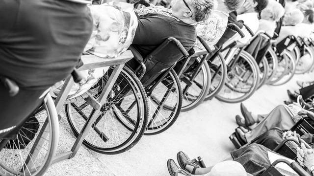 Invalidi, invalidski voziček (foto: Rok Mihevc)