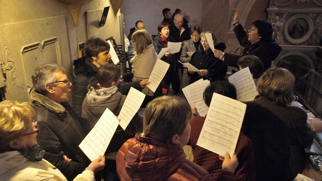 Pevci iz Komna (foto: Ivan Uršič)