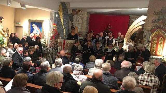 Za božič v kapeli sv. Jožefa v Merlebachu (foto: Jože Kamin)