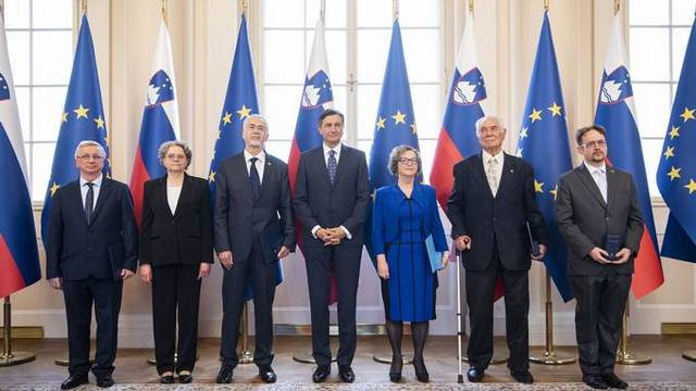 Nagrajenci predsednika Pahorja (foto: Bor Slana, Urad predsednika RS)