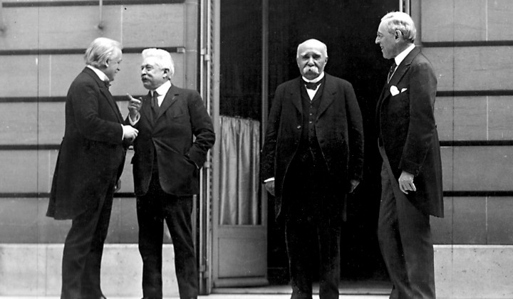 Veliki štirje na pariški mirovni konferenci leta 1919: Lloyd George, Vittorio Orlando, Clemenceau in Woodrow Wilson.  (foto: Edward N. Jackson (US Army Signal Corps), Public domain, via Wikimedia Commons)