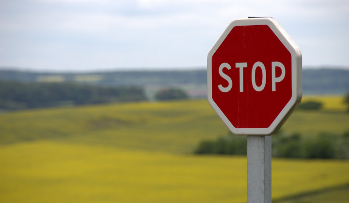 Stop - meja (foto: Pixabay)