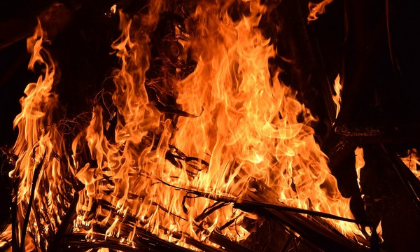 Praznik dela v znamenju kresovanj in opozoril sindikatov, Počivavšek izpostavlja tveganja za pravice delavcev