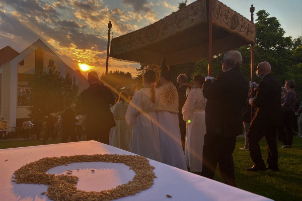 Praznik središča naše vere