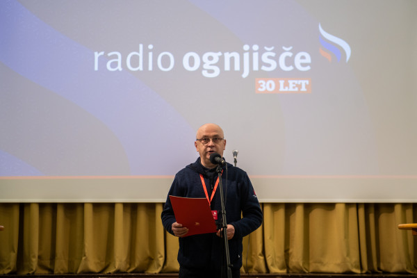 Hvala, dragi poslušalci in poslušalke, za dobroto in zvestobo