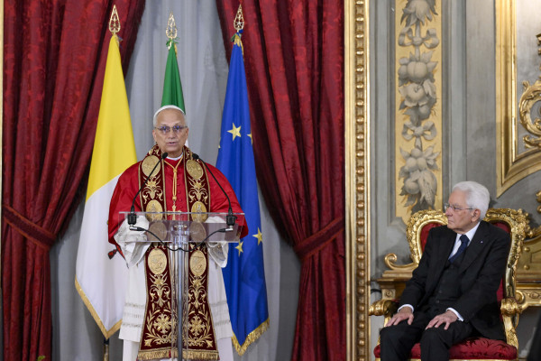 Papež Leon XIV. Italijanom: Družba, ki pozablja na družino, izgublja svojo prihodnost
