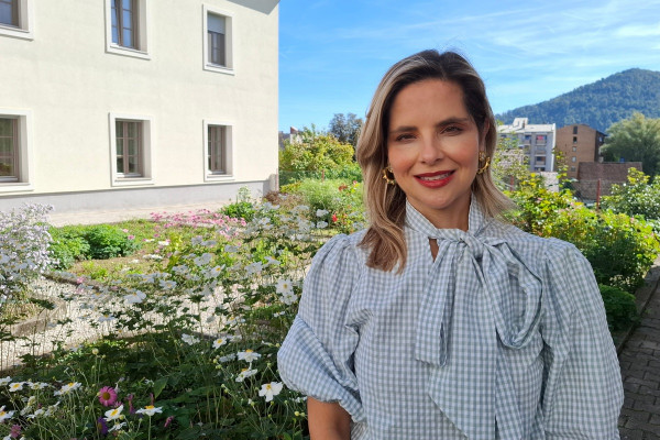 Pretresena je opazila, da to ni skupek celic, ampak deli telesa...