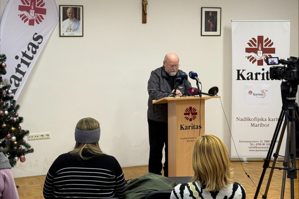 Nadškofijska karitas Maribor znova z akcijo Več luči, več upanja