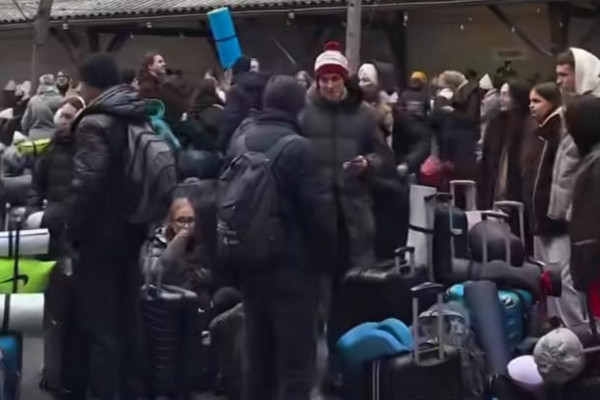 Taizejsko novoletno srečanje mladih letos v Parizu