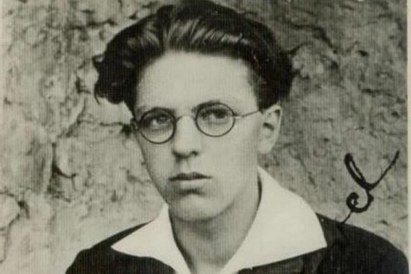 Kosovelovo leto 2026 - jubilej vizionarja, ki je ostal realist