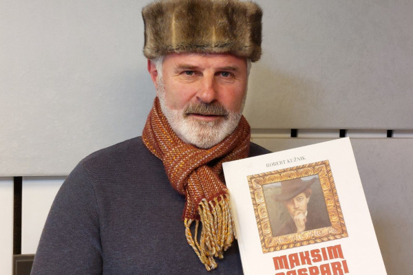 Malar, ki je v slovenske domove prinesel umetnost