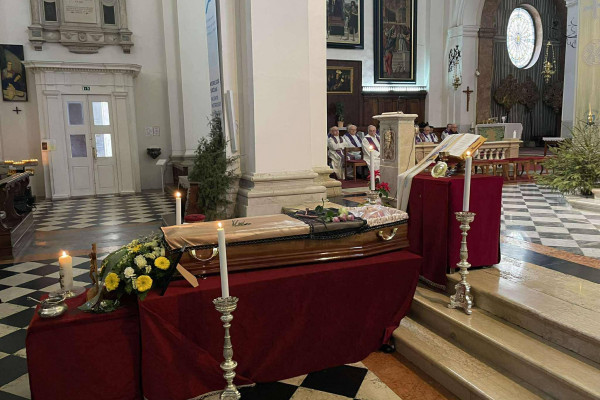 Dokončan tek in zvestoba do konca. Pogreb msgr. Silvestra Čuka