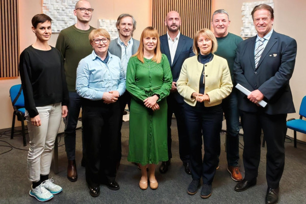 Predvolilno soočenje o odnosu do civilne družbe in verskih skupnosti