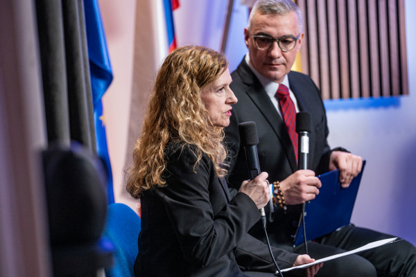 Prepovedani pogovori