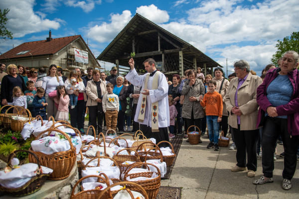Velika sobota: Več kot le blagoslov jedil
