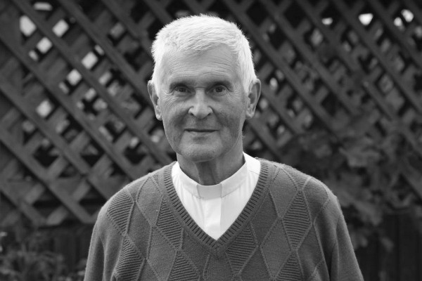 Umrl je duhovnik Stanislav Zidar