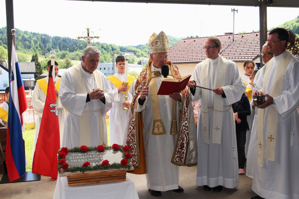 Kakšen bo nov župnijski dom v Šmartnem pri Litiji?